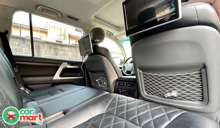 Price of 2019 Toyota Landcruiser Prado, Review in Nigeria 2 2019 Toyota Land cruiser Prado Interior