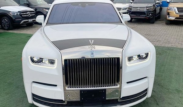 Price of 2018 Rolls Royce Phantom In Nigeria, Reviews and Buying Guide 3 2018 Rolls Royce Phantom In Nigeria