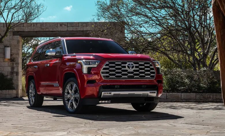 2023 Toyota Sequoia front View