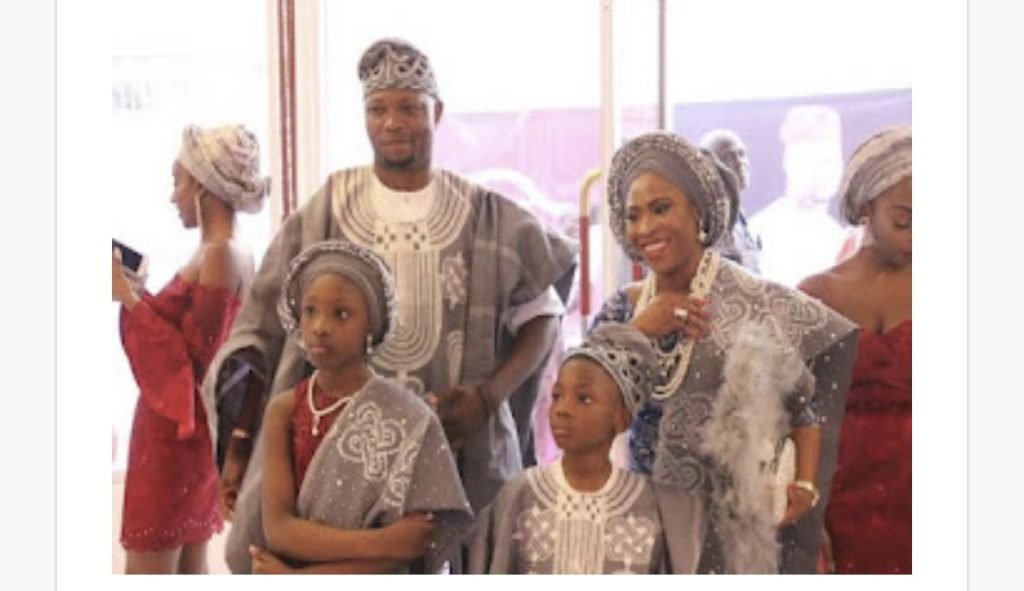 Dr Azeez Olajide Adediran (Jandor) Biography, Cars, House, Net Worth in 2023 6 Jandor with family