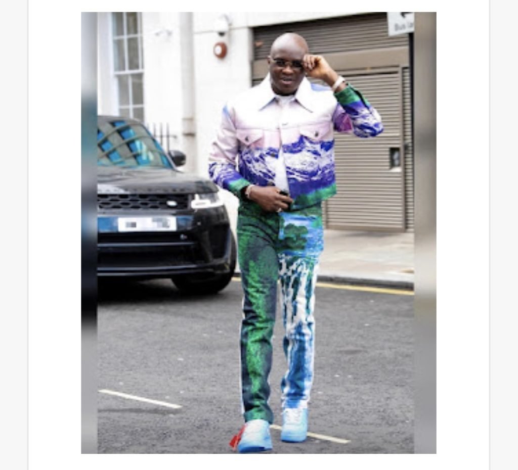 Tobi Adegboyega Biography, Cars, House, Net Worth 12 Tobi Adegboyega Range Rover Sport