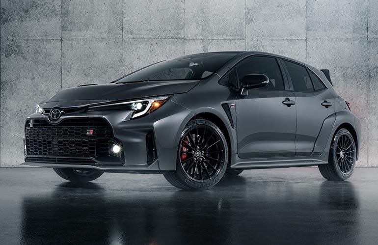 The 2023 Toyota Corolla Defeats The 2023 Volkswagen Jetta, And It’s Not Yet Out 3 2023 Toyota Corolla side view