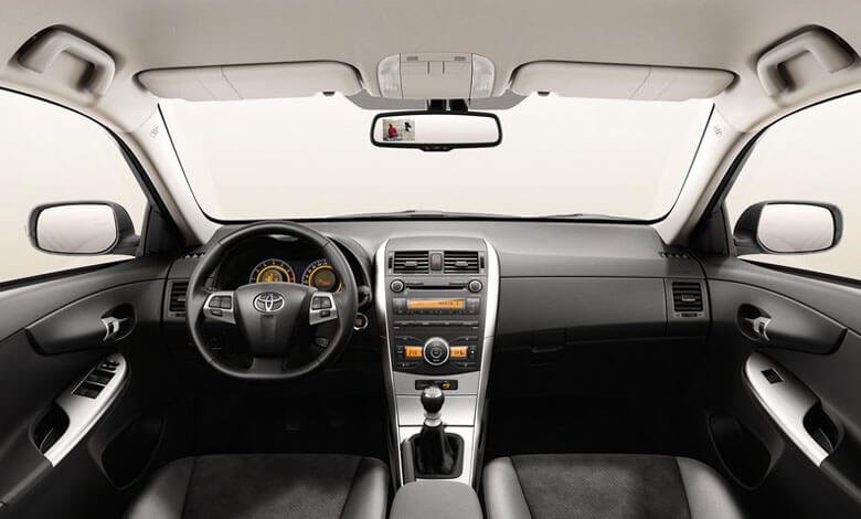 2010 Toyota Corolla Price, Reviews, Specification in Nigeria 4 2010 Toyota Corolla Interior