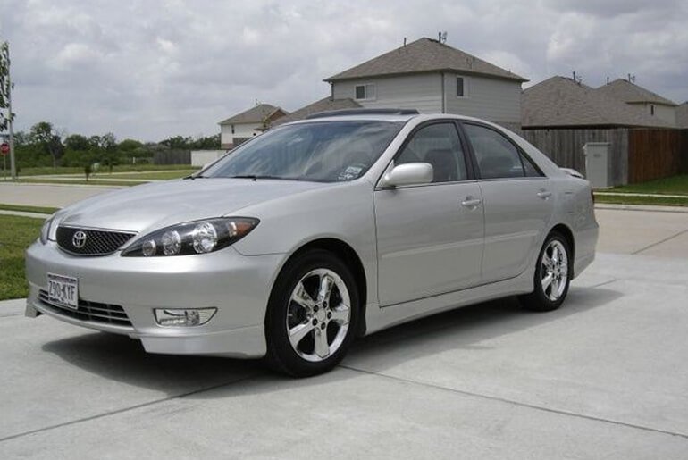Used car shoppers In Nigeria with a 3 million naira budget urged to buy these five pre-owned vehicles 5 2005 Toyota Camry