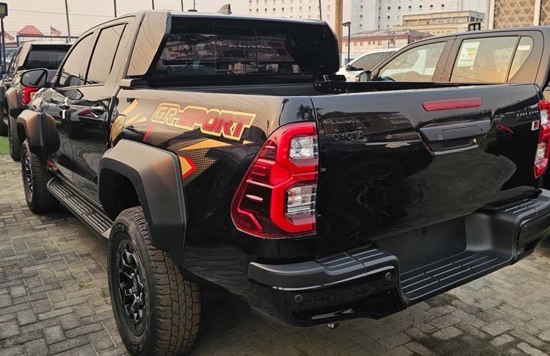 2024 Toyota Hilux in Nigeria: Price, Review, Features, and Fuel Economy 1 2024 Toyota Hilux Overview