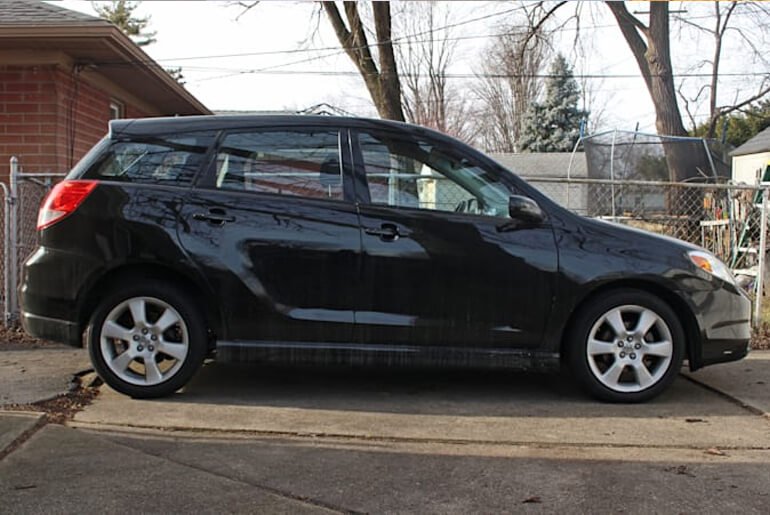 2003 Toyota Matrix side view