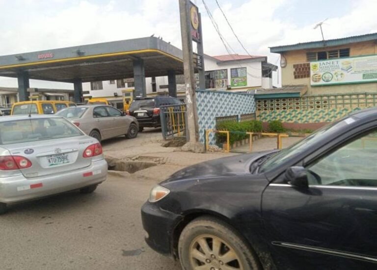 Fuel crisis as Queues spread in Lagos