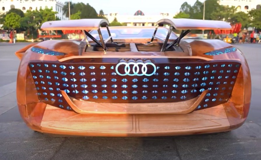 Skysphere Concept Car Using Wood