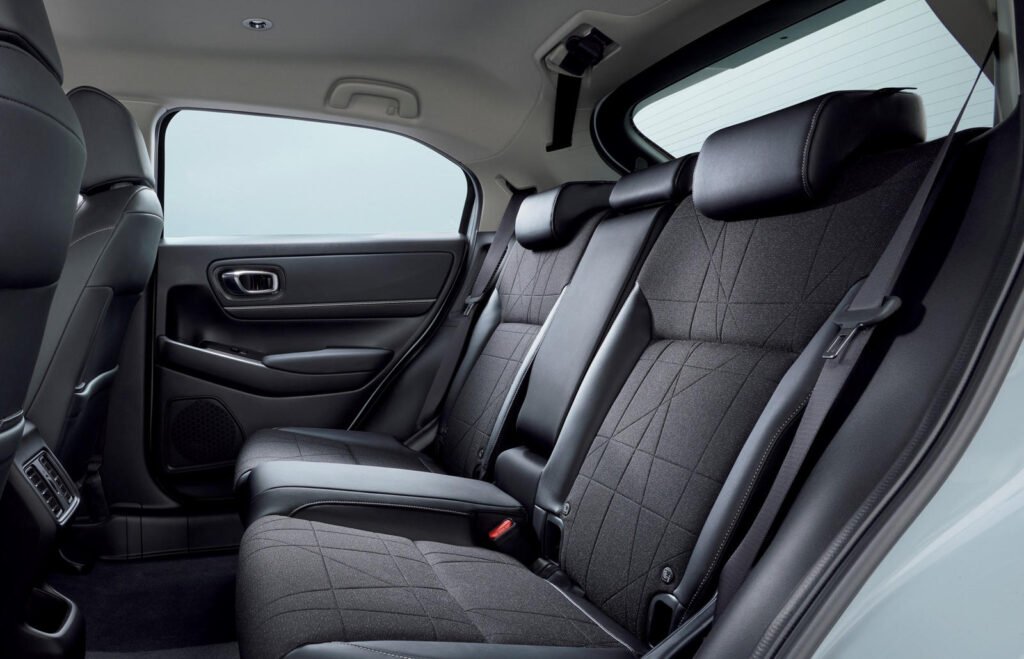 2023 Honda HR-V  back seat 