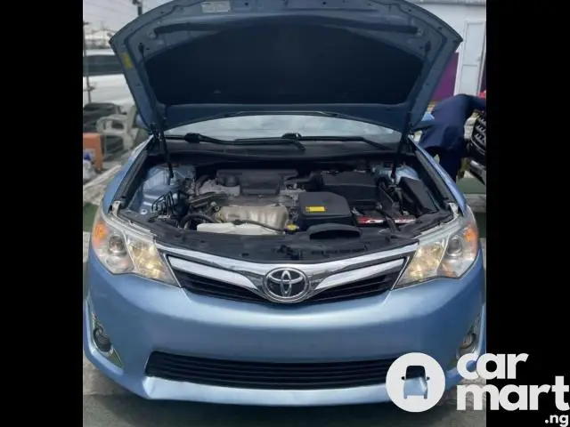 Experts recommend the 2013 Toyota Camry as the best used car to buy 3 2013 Toyota Camry engine