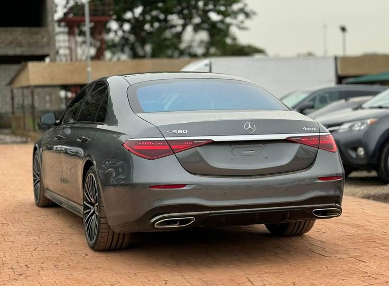 back view 2024 Mercedes-Benz S580