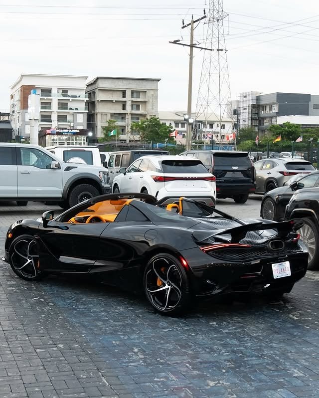Wizkid 2024 McLaren 750s MSO